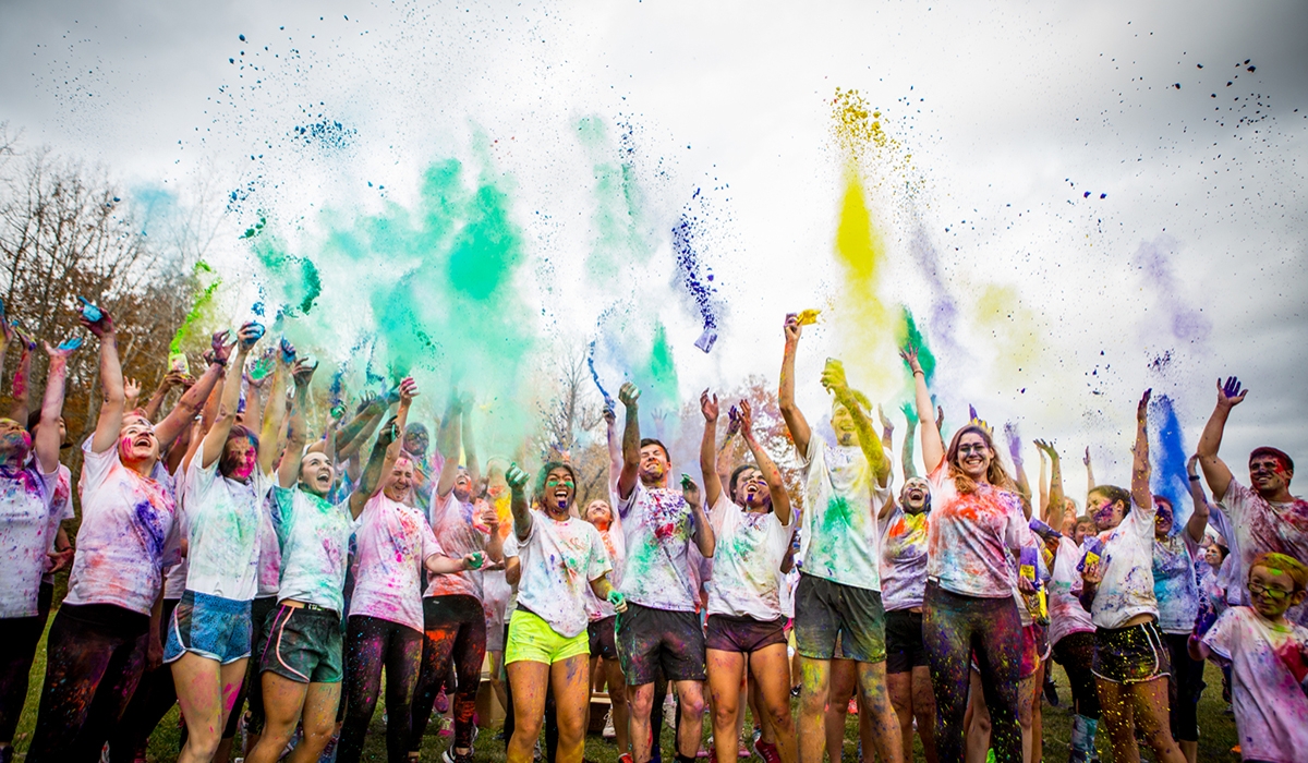 students at a color run