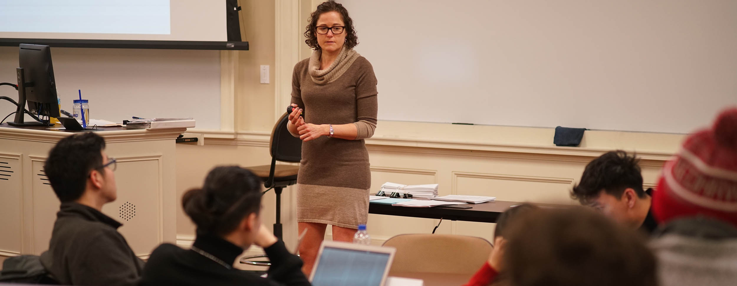 Brenda Homan teaching an accounting class