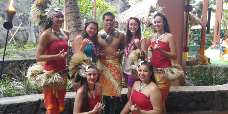 Polynesian dancers with Miami students