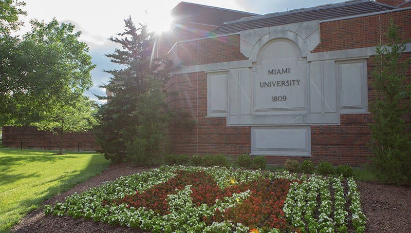 Miami University praised for its devotion to excellent undergraduate instruction.