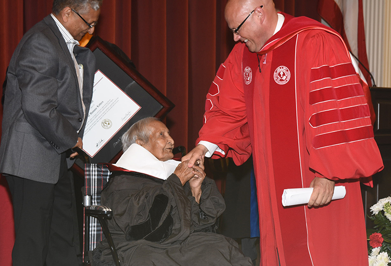 Lilavati Bansal receives her degree.