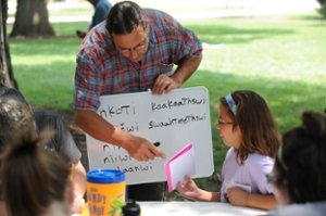 Daryl Baldwin teaching children the Myaamia language