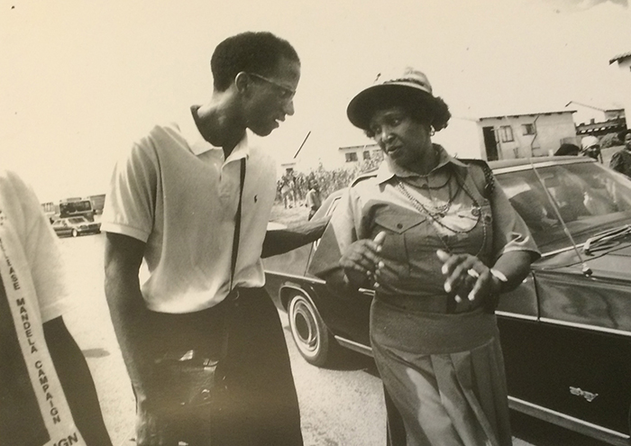 Wil Haygood talking with Winnie Mandela