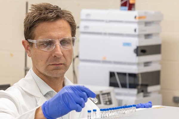Dominik Konkolewicz, Ph.D., Professor of Chemistry and Biochemistry