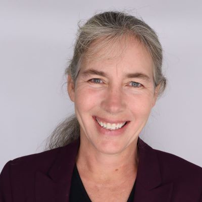 Heidi McKee Headshot