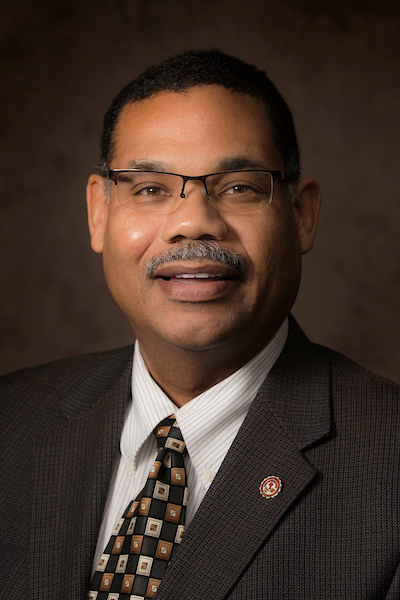 Randi Thomas portrait