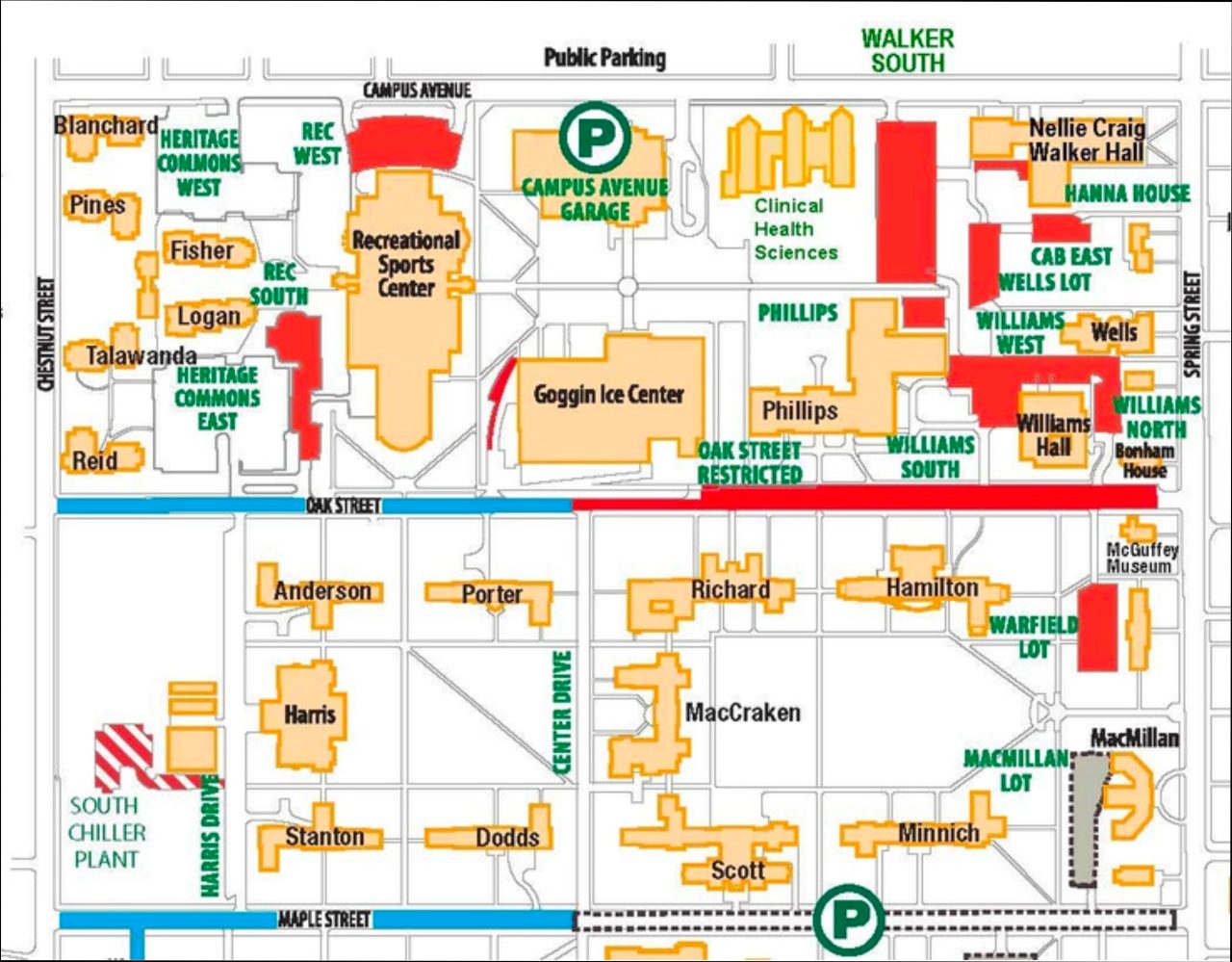 map of goggin parking, showing Oak Street and Maple Street highlighted in blue from Center Drive to Chestnut Street.