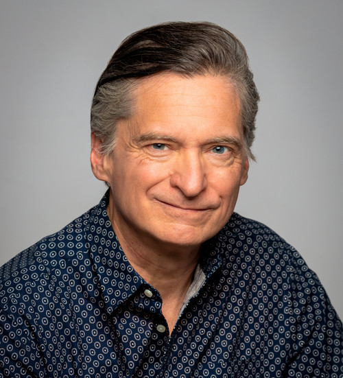 Bruce Kapron headshot