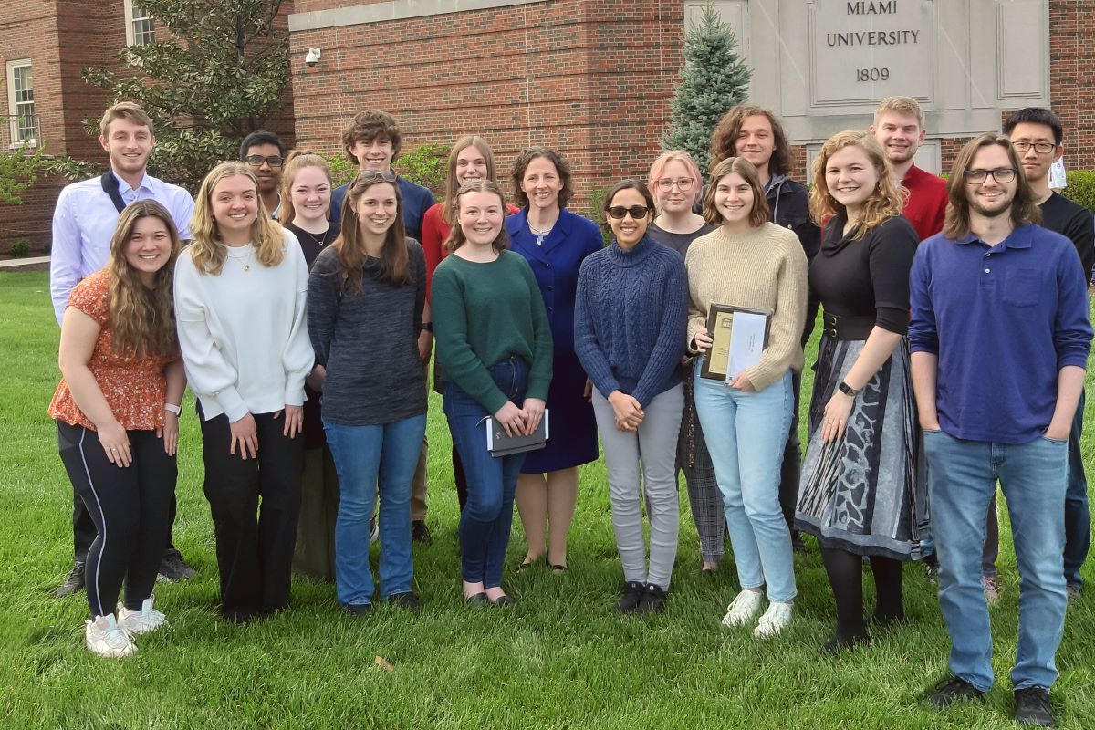 2023 group photo of the awarded students