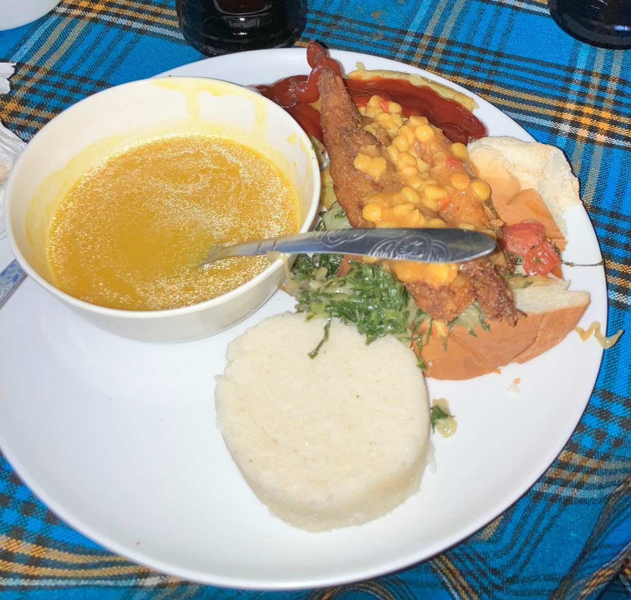 A meal eaten during the trip.