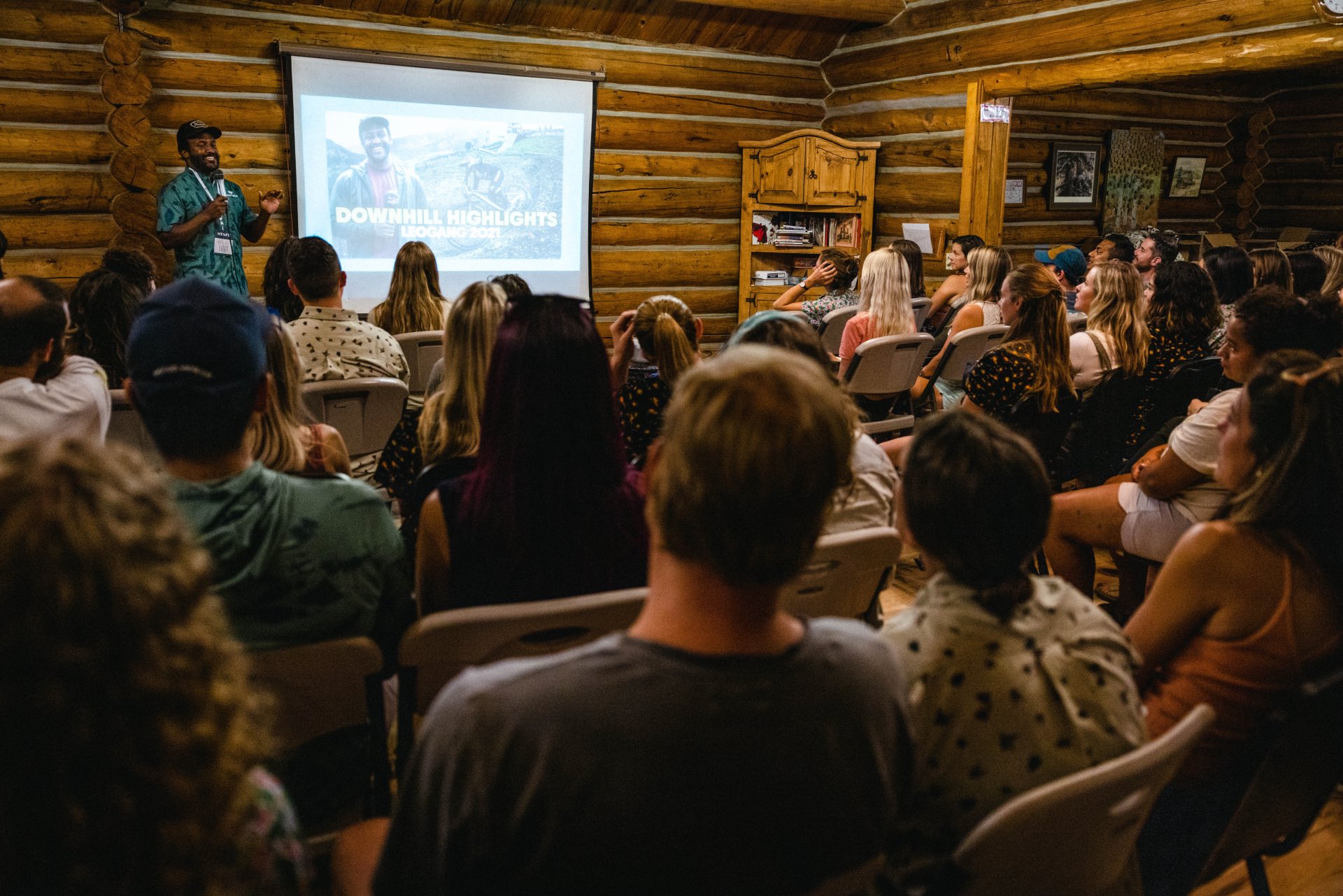Students looking at a progection screen.
