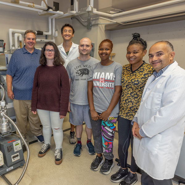 Gary Lorigan in his lab with his student research team.