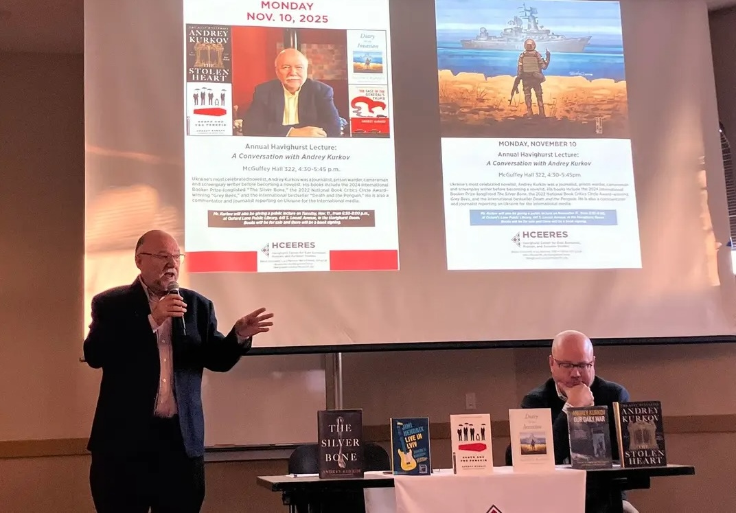  Novelist Andrey Kurkov spoke to a full auditorium about Ukraine’s long fight for independence.