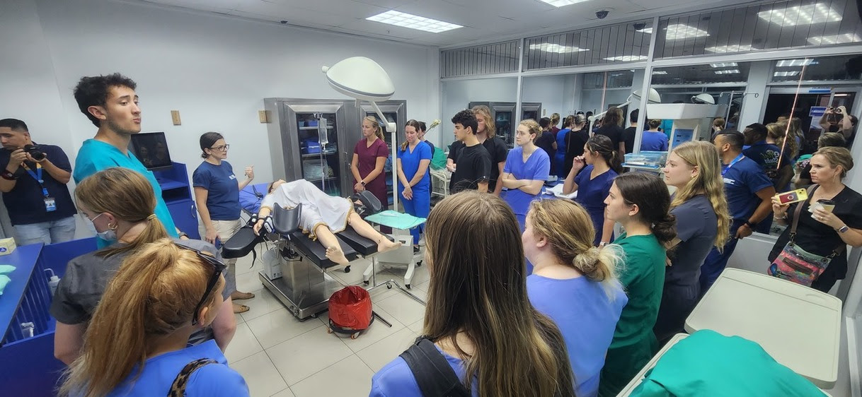 Integrating Spanish and Health program in Costa Rica