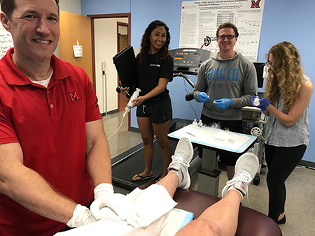 Kyle Timmerman and his undergraduate researchers
