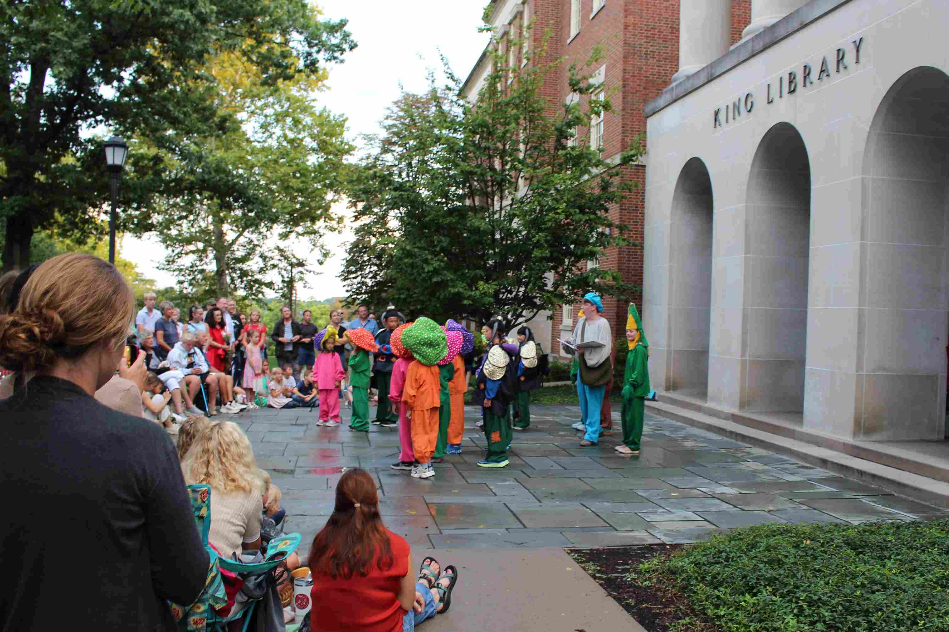 Group of students outside of King Library
