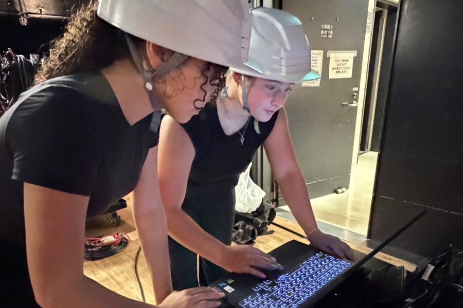 Kalli Vintzel working with another intern
