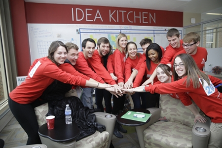 Start the Trend Challenge team huddle in Idea Kitchen