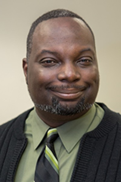 Photo of Leonard Smart