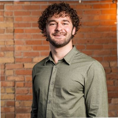 Mik Supeck Headshot