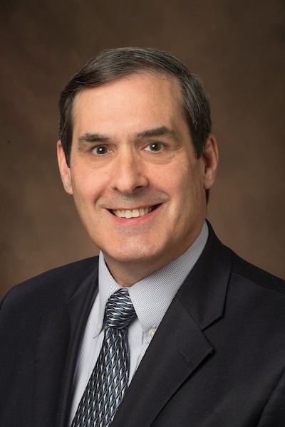 Steven Keller Headshot