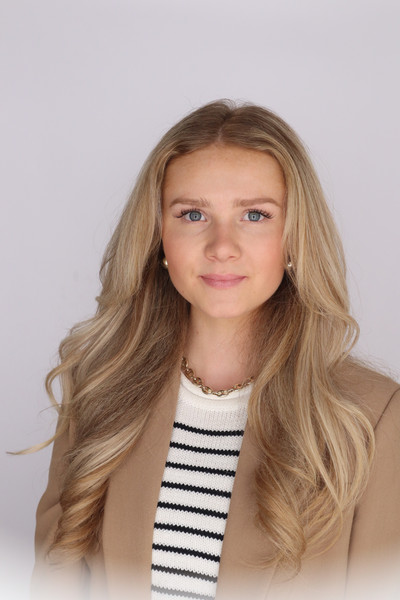 Erin Graham's Headshot