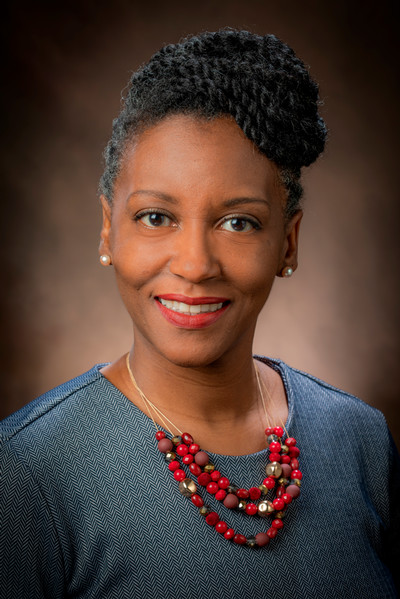Tekeia Howard Headshot