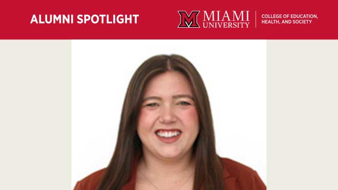 Headshot of Jessie Bayer smiling