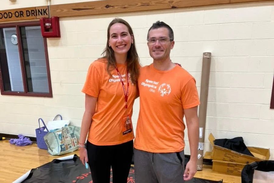 Amanda Kaufman and Sean Selier at the one-day basketball and wellness clinic.