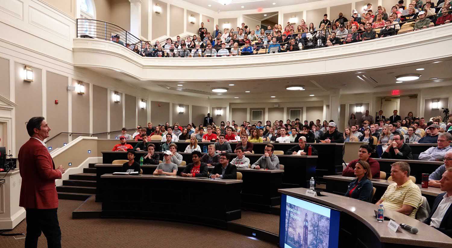 Brian Niccol talking with students and faculty in Taylor Auditorium