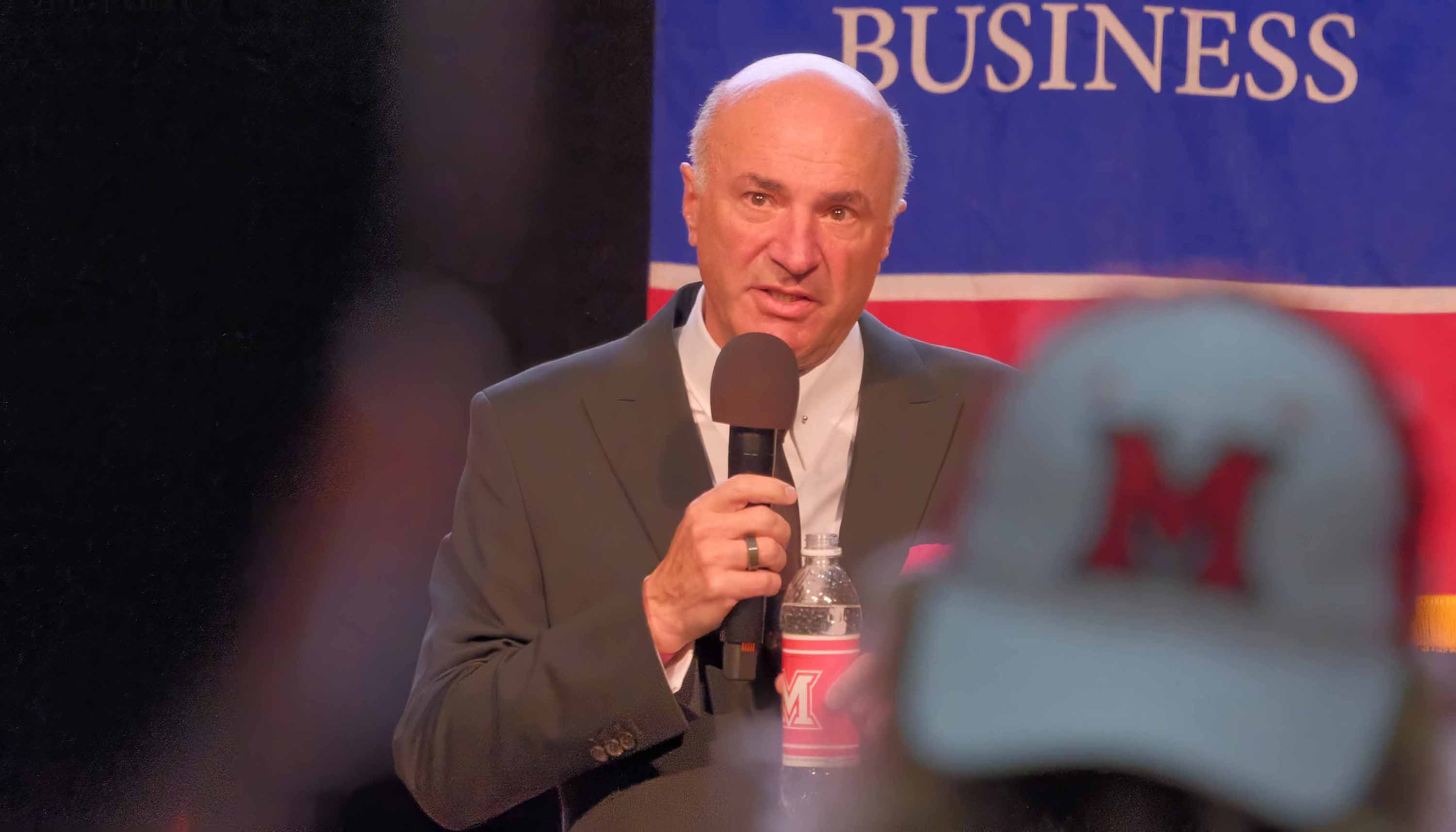 Kevin O'Leary answering a student's question