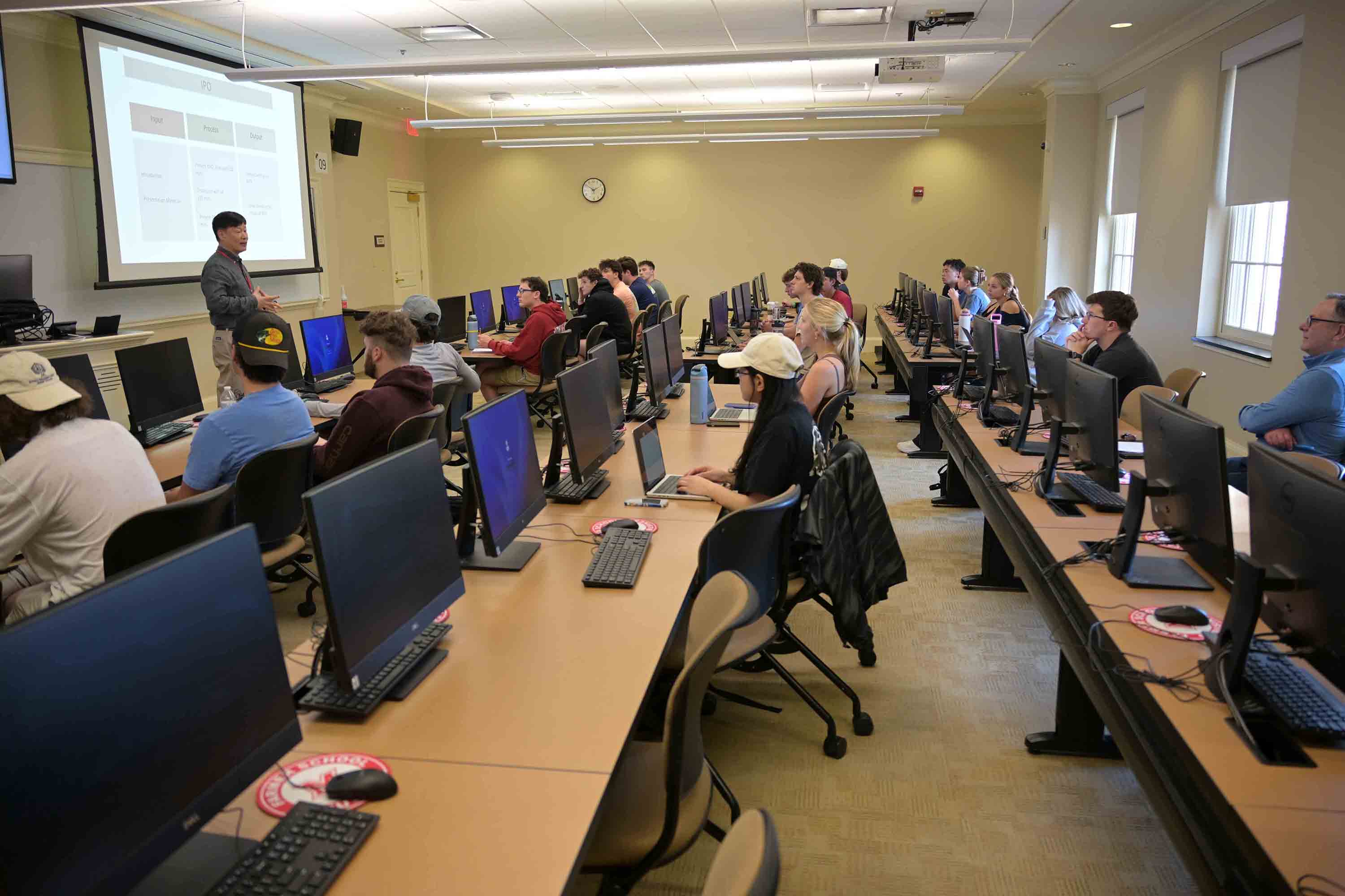 Classroom listens to Higgin Kim participant
