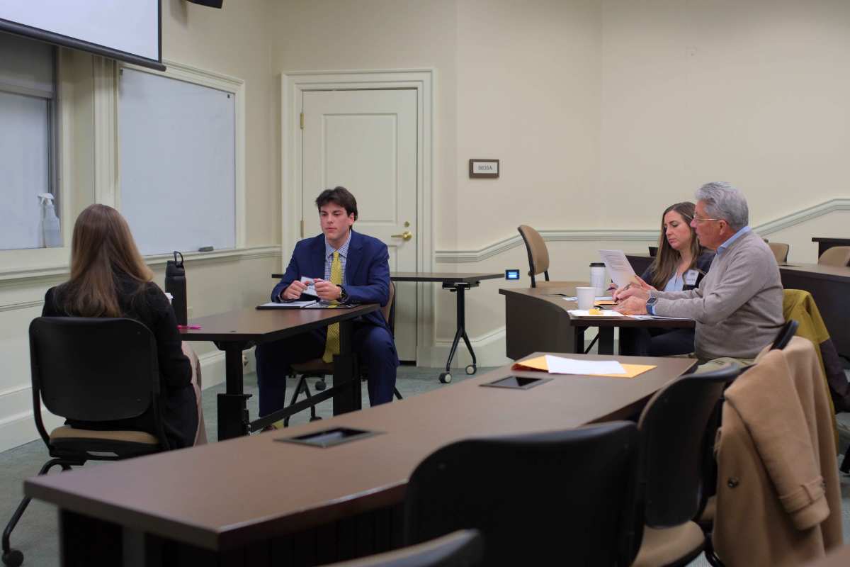 Student makes sales pitch as judges watch