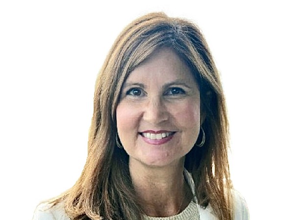 Suzie Bello Richards