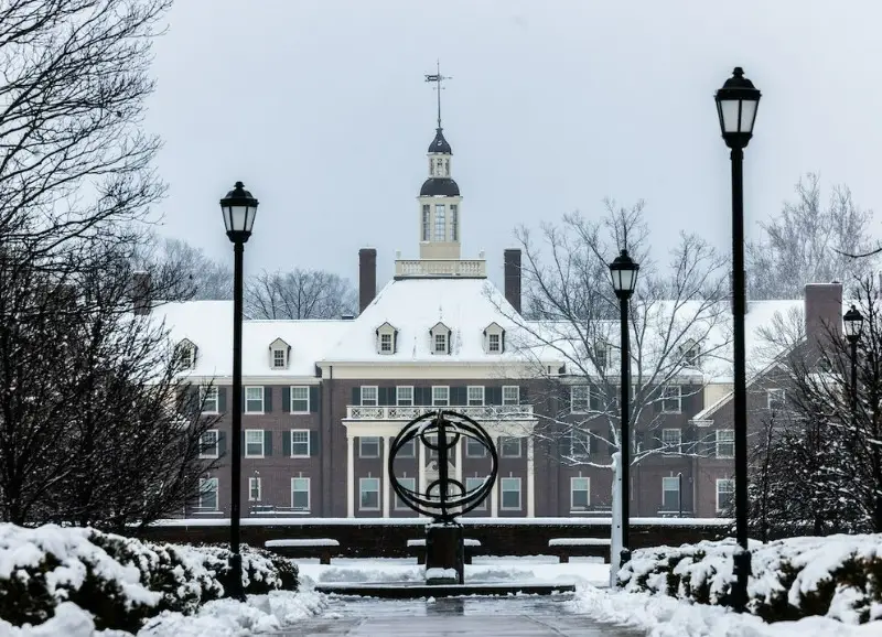 The Miami sundial in a snowy landscape