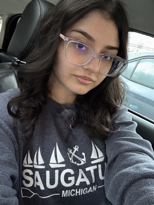 A selfie of Lucy Anderson