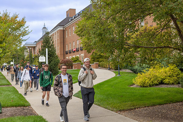 Miami University students walk near the Engineering Building on the Oxford campus