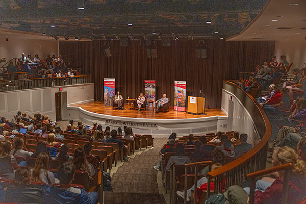 A past JANUS Forum event