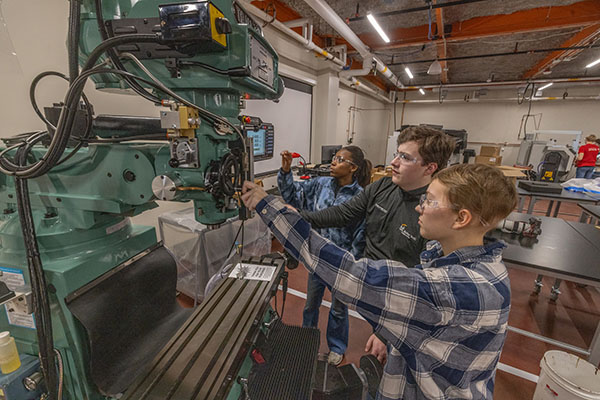 Students work at the Advanced Manufacturing Workforce and Innovation Hub 