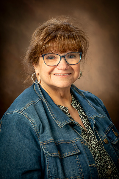Marnie Saunders