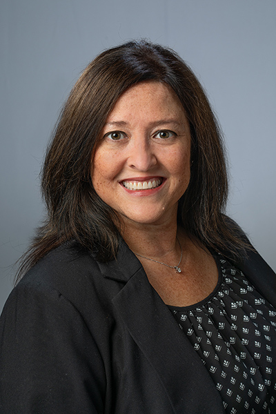 Natalie  Skoumbros