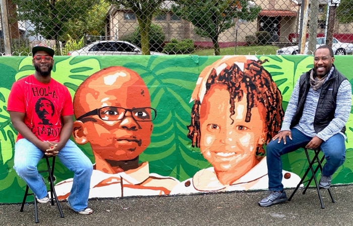 Billingsley (L) and Michael Coppage (R) in front of the Avondale mural.