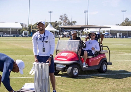 Amon Yisreal at the Los Angeles Rams practice 