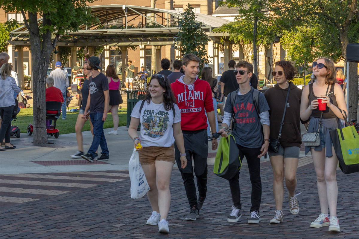 uptown oxford, students