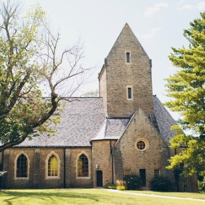 front view of kumler chapel